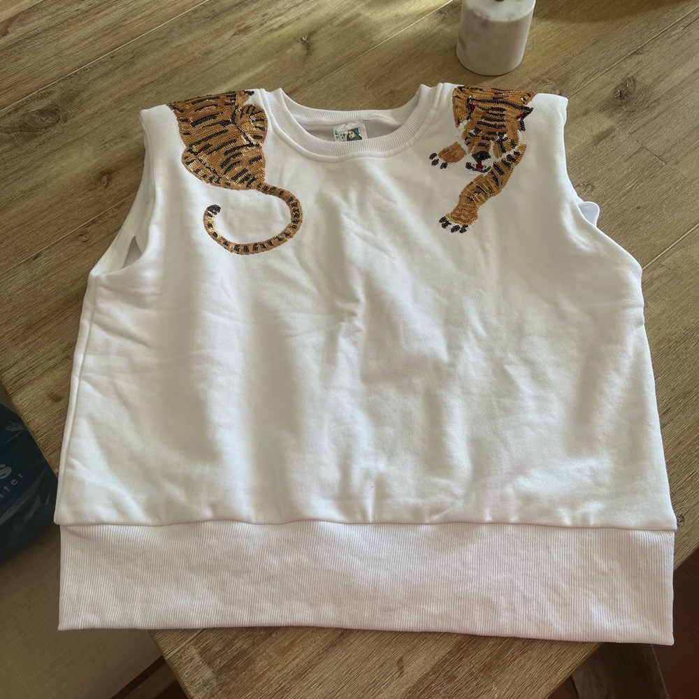 Queen Of Sparkles sleeveless tiger shoulder top NWT